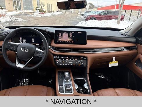 Certified 2025 INFINITI QX60 Sensory image 12