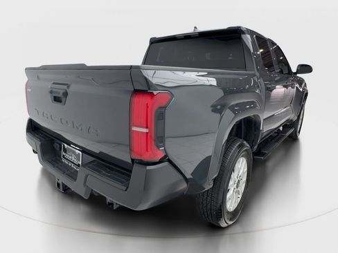 Used 2025 Toyota Tacoma SR RWD image 9