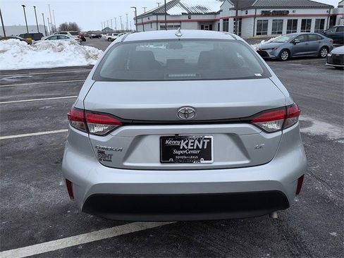 Certified 2025 Toyota Corolla LE image 5