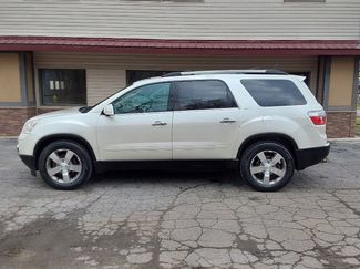 Used 2011 GMC Acadia SLT image 1