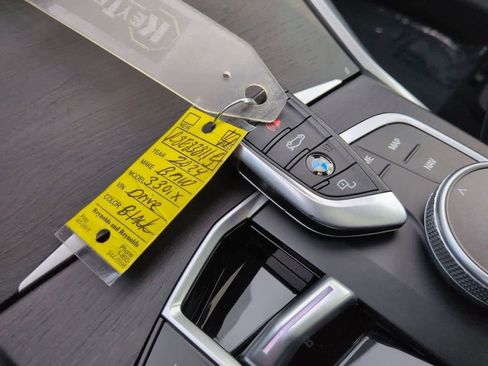 Used 2024 BMW 330i xDrive Sedan image 36