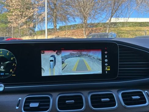 Used 2023 Mercedes-Benz GLS 63 AMG 4MATIC image 22