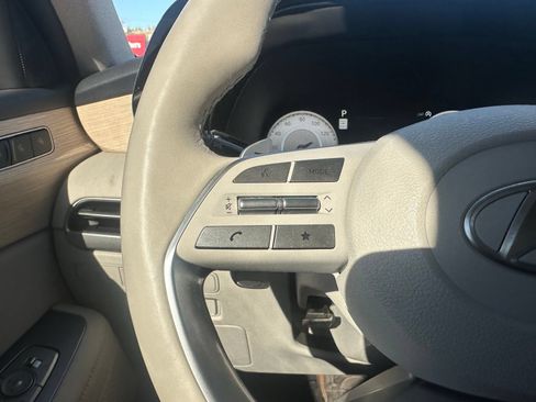 Used 2023 Hyundai Palisade Limited AWD/4WD image 17