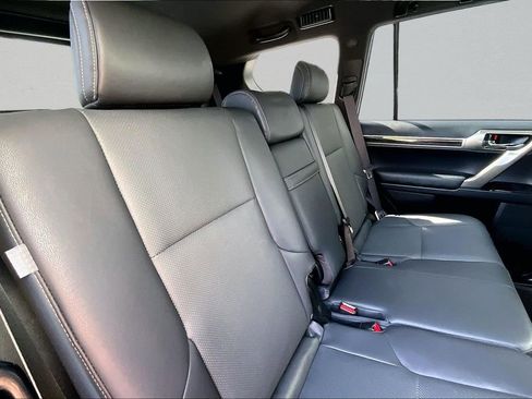 Used 2021 Lexus GX 460 Premium w/ Premium Package AWD/4WD image 26