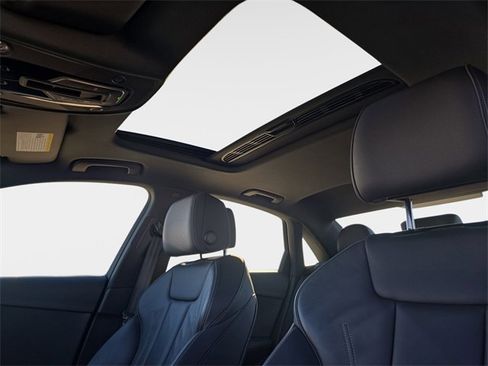 Used 2023 Audi A4 2.0T Premium Plus image 32