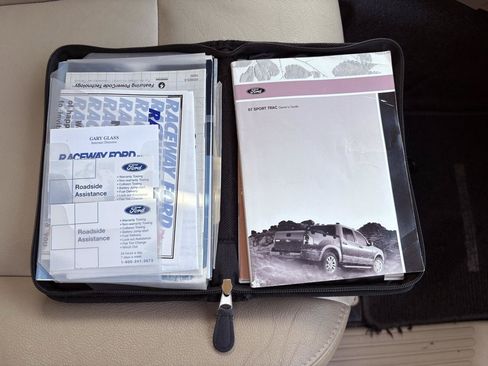 Used 2007 Ford Explorer Sport Trac Limited RWD image 32