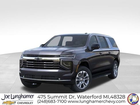 New 2026 Chevrolet Suburban LT w/ Comfort Package AWD/4WD image 6