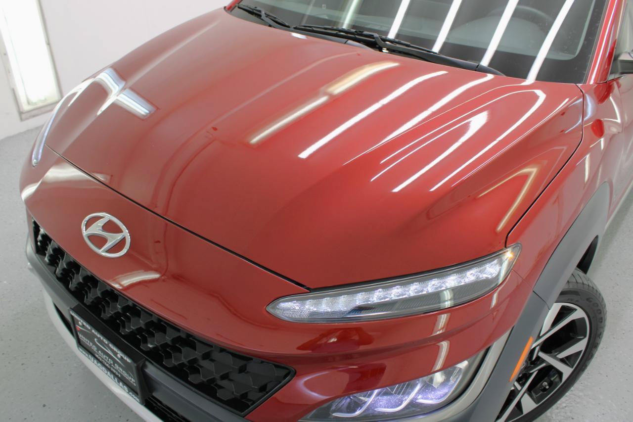 Used 2023 Hyundai Kona Limited AWD/4WD image 16