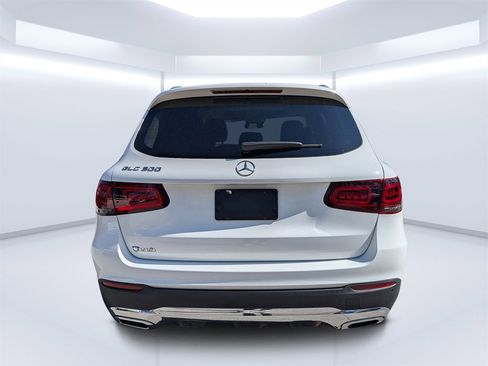 Used 2022 Mercedes-Benz GLC 300 image 4
