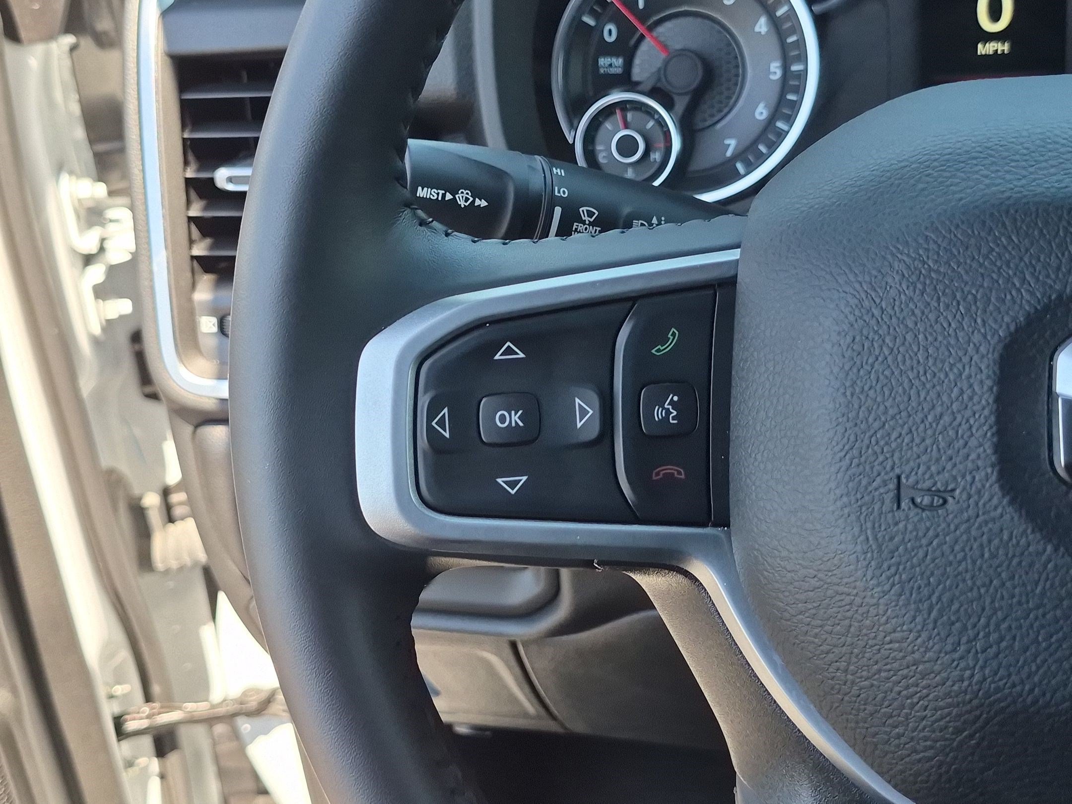 Used 2024 RAM 1500 Big Horn RWD image 19