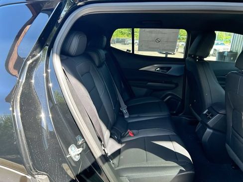 New 2026 Chevrolet Equinox EV LT AWD/4WD image 25