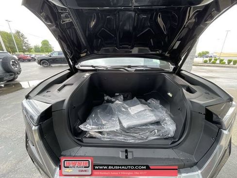 New 2025 GMC Sierra EV Denali AWD/4WD image 30