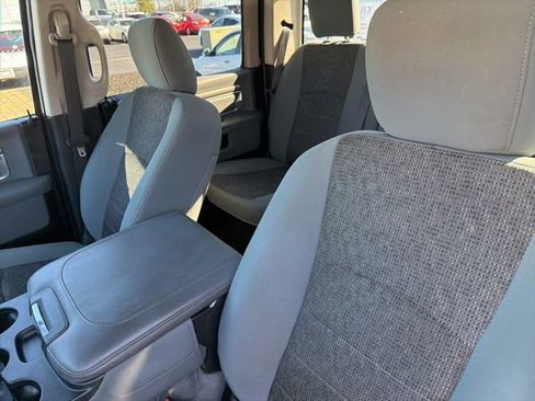 Used 2019 RAM 1500 Big Horn image 15