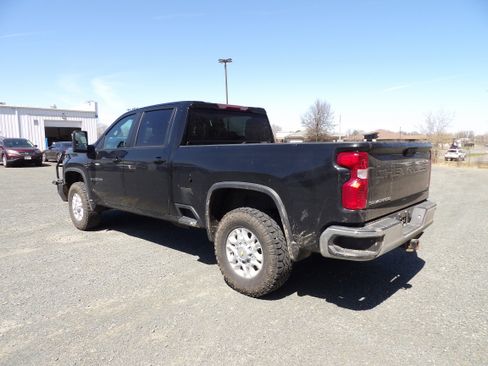 Used 2023 Chevrolet Silverado 2500 LT w/ Convenience Package AWD/4WD image 6