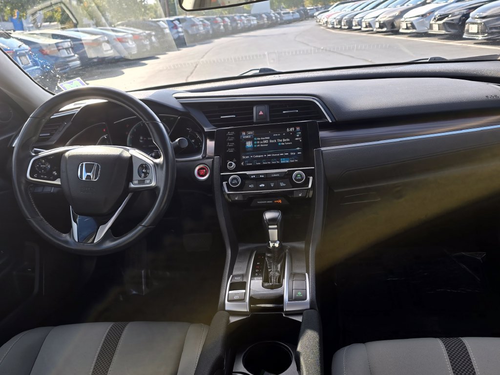 Used 2020 Honda Civic EX image 15