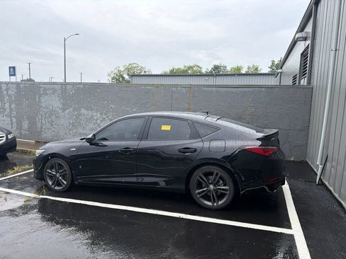 Used 2023 Acura Integra A-Spec FWD image 4