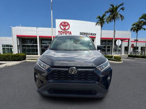 Used 2021 Toyota RAV4 XLE Premium FWD image 2