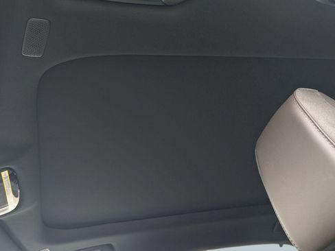 Certified 2025 Lexus RX 350 w/ Luxury Package image 13