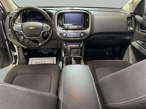 Used 2019 Chevrolet Colorado LT w/ LT Convenience Package AWD/4WD image 16