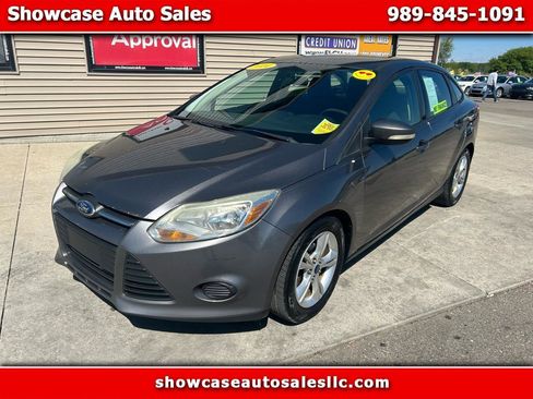 Used 2014 Ford Focus SE FWD image 1