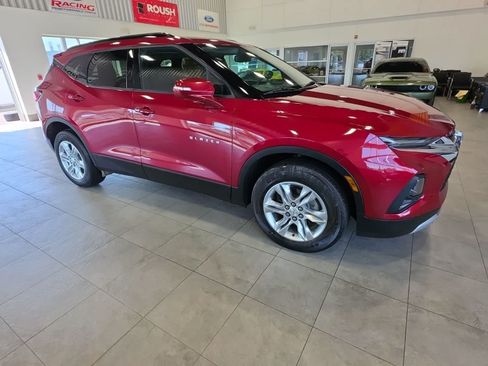 Used 2019 Chevrolet Blazer LT FWD image 6