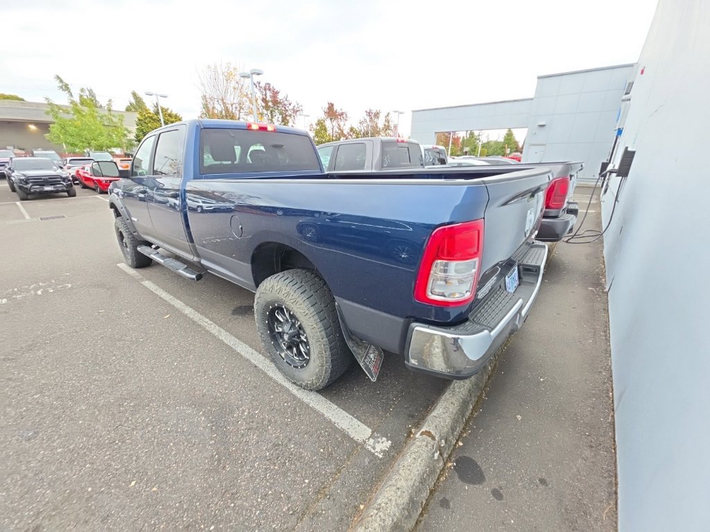 Used 2022 RAM 3500 Big Horn w/ Cold Weather Group AWD/4WD image 4