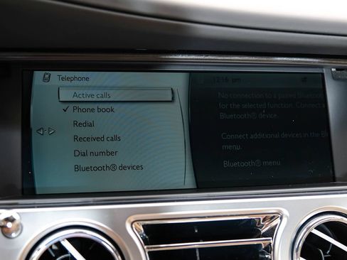 Used 2016 Rolls-Royce Wraith RWD image 34