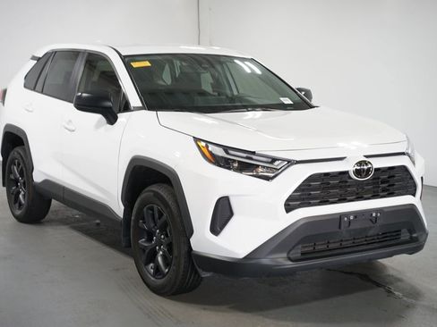 Certified 2024 Toyota RAV4 LE image 3