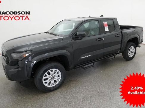 New 2026 Toyota Tacoma SR5 image 1