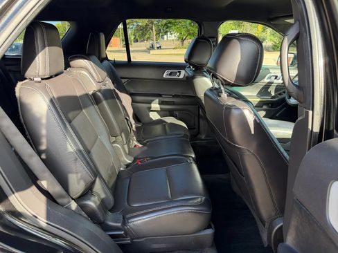 Used 2015 Ford Explorer Sport w/ Equipment Group 401A AWD/4WD image 16