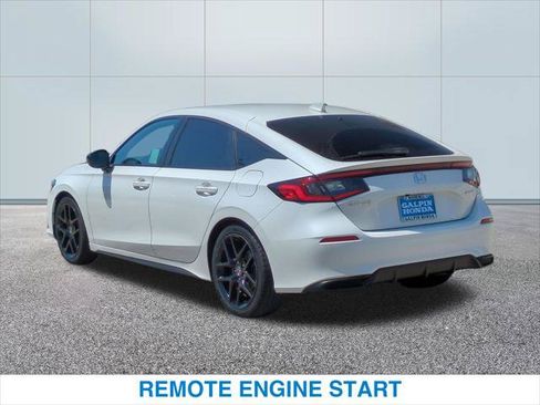 Used 2023 Honda Civic Sport image 9
