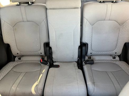 Used 2024 Honda Pilot LX image 34