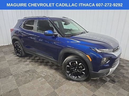 Used 2023 Chevrolet TrailBlazer LT AWD/4WD image 7