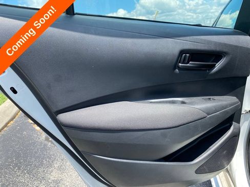 Used 2023 Toyota Corolla LE FWD image 27