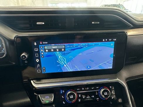 Used 2023 GMC Sierra 1500 Denali w/ Denali Reserve Package AWD/4WD image 22