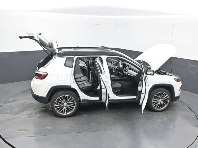 Used 2023 Jeep Compass Limited w/ Elite Group AWD/4WD image 74