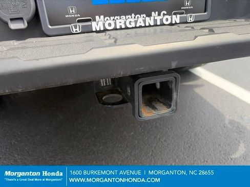 Used 2022 Nissan Frontier SV AWD/4WD image 34