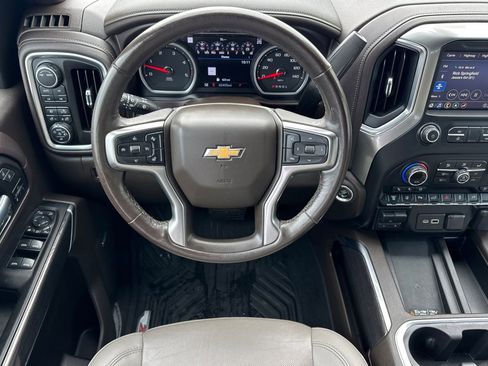 Used 2021 Chevrolet Silverado 2500 LTZ w/ LTZ Premium Package AWD/4WD image 16