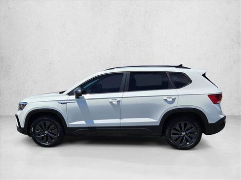 Certified 2023 Volkswagen Taos S FWD image 9