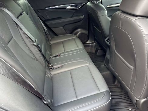 Used 2023 Buick Envision Essence AWD/4WD image 33