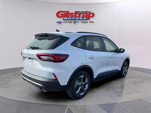 Used 2025 Ford Escape ST-Line w/ Cold Weather Package FWD image 5