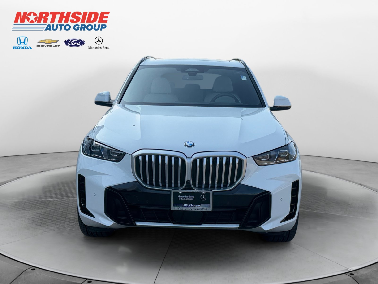 Used 2026 BMW X5 xDrive40i AWD/4WD image 2