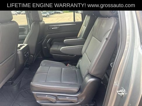 Used 2025 Chevrolet Suburban RST w/ Comfort Package AWD/4WD image 26