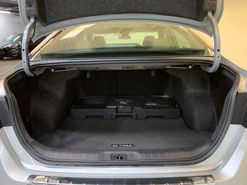 Used 2023 Nissan Altima 2.5 SL image 36