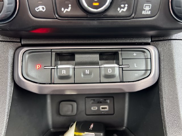 Certified 2023 GMC Acadia AT4 w/ Technology Package AWD/4WD image 27
