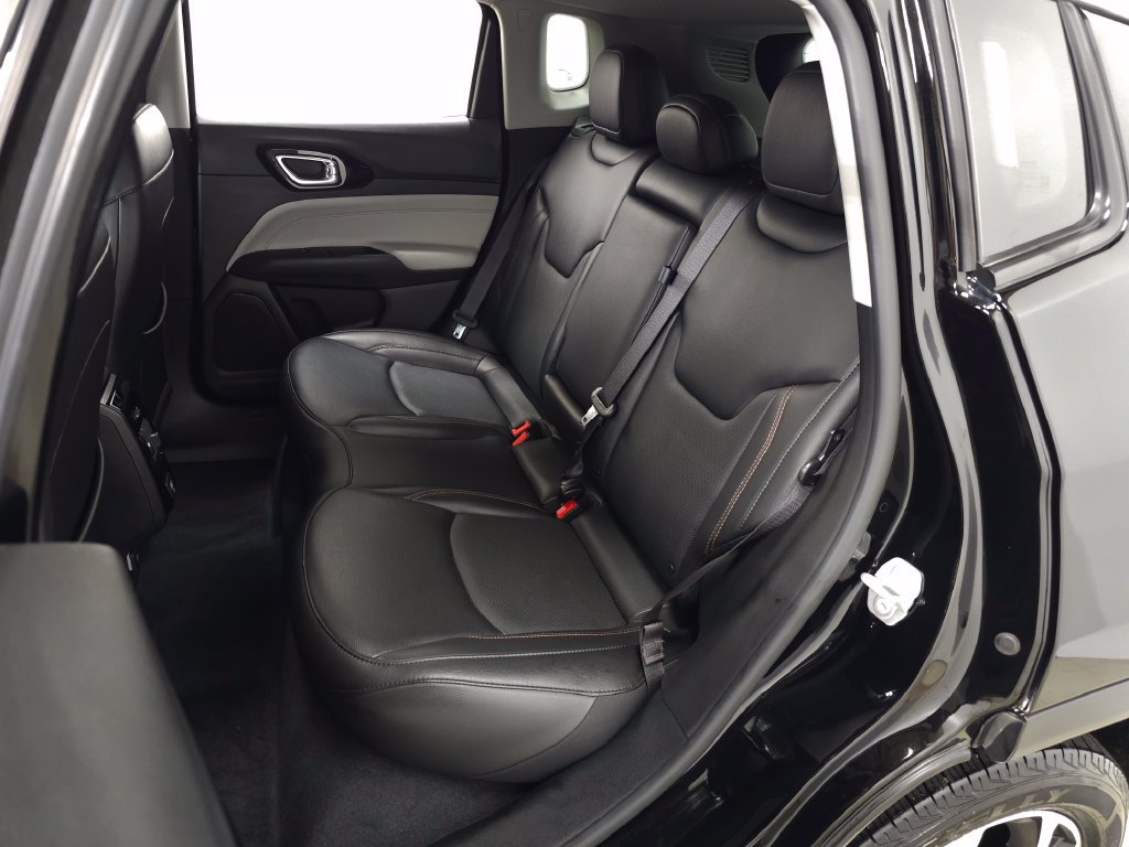 Used 2022 Jeep Compass Limited AWD/4WD image 26