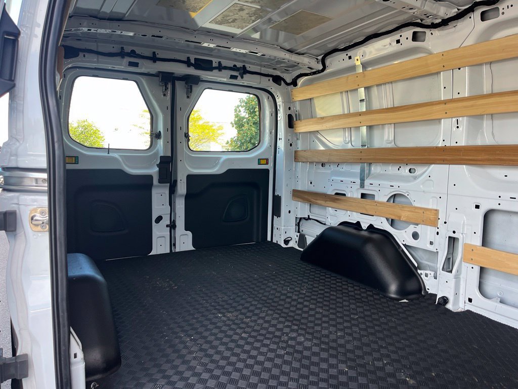 Used 2025 Ford Transit 250 Low Roof w/ Exterior Upgrade Package RWD image 11
