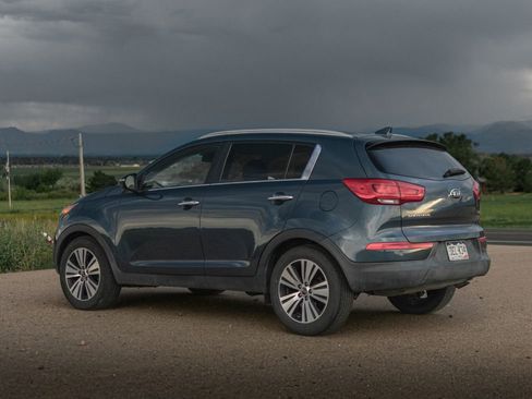 Used 2015 Kia Sportage EX image 8