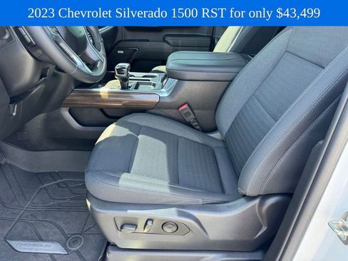 Used 2023 Chevrolet Silverado 1500 RST w/ Redline Edition AWD/4WD image 15