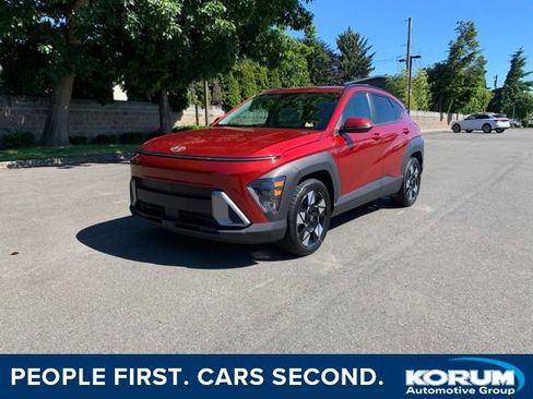 Certified 2025 Hyundai Kona SEL FWD image 1